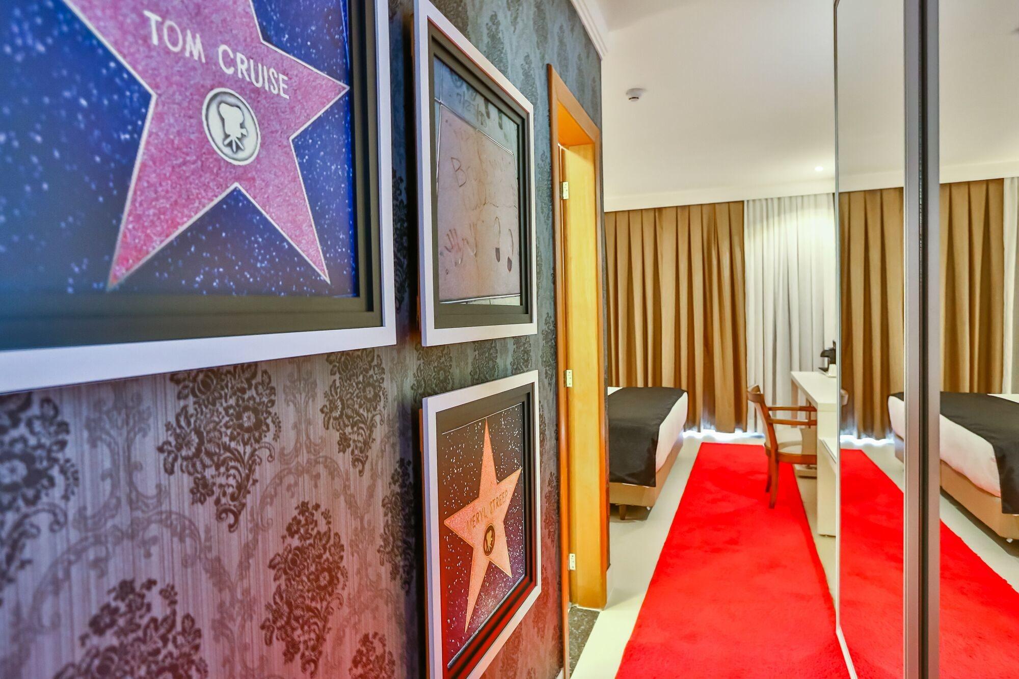 Golden Lis Hotel Boutique جويانيا المظهر الخارجي الصورة Hollywood Suite