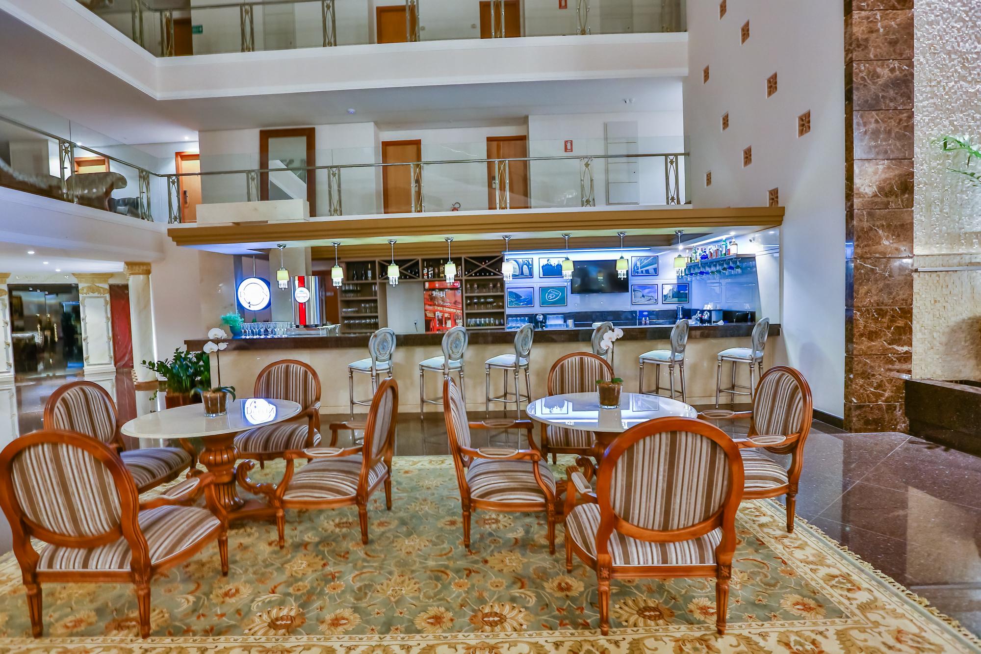 Golden Lis Hotel Boutique جويانيا المظهر الخارجي الصورة Lobby