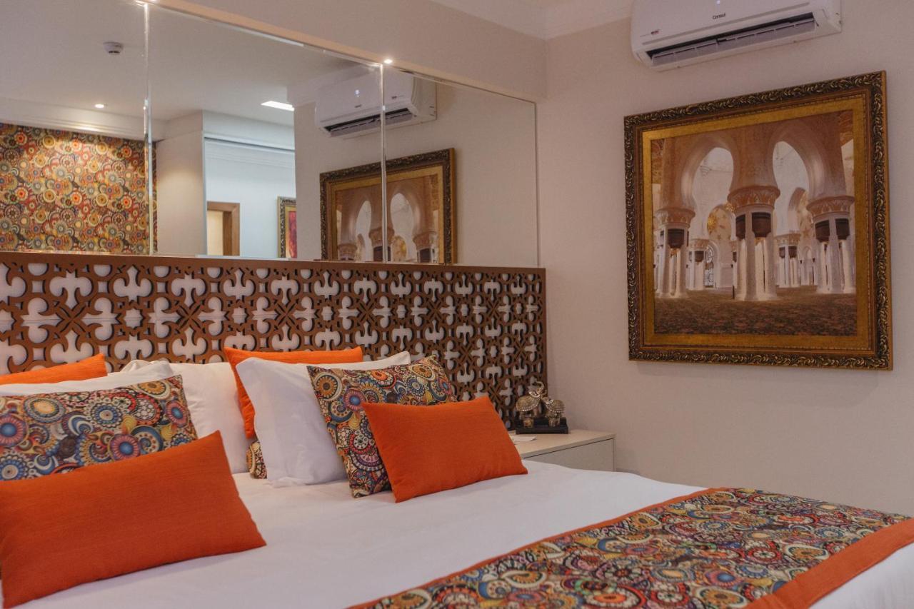 Golden Lis Hotel Boutique جويانيا المظهر الخارجي الصورة A bedroom at the hotel
